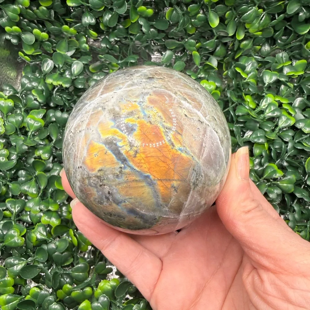 Flashy Labradorite Sphere 75mm - Picture 3 of 6